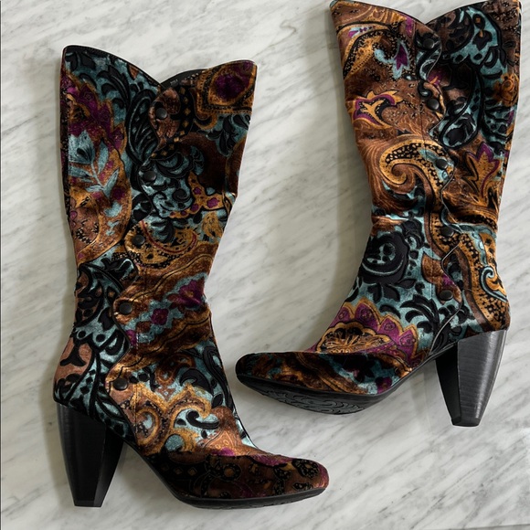 Born Shoes - BORN CROWN Paisley Velvet Women's Boots